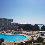 Delfin Plava Laguna 2* Mugeba