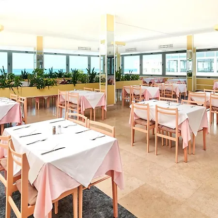 Hotell Delfin Plava Laguna Mugeba