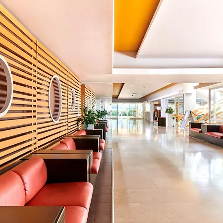 Delfin Plava Laguna Otel 2*