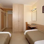 Delfin Plava Laguna 2* Mugeba