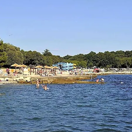 Delfin Plava Laguna 2*
