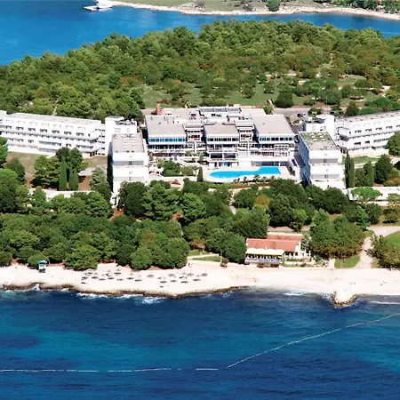 Delfin Plava Laguna 2*