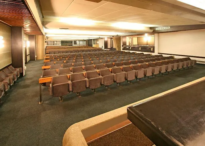 מלון Delfin Plava Laguna 2*